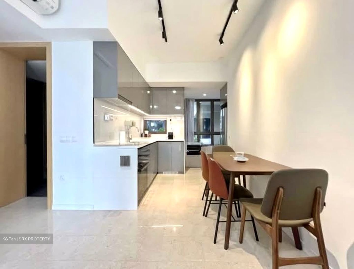 The Tre Ver (D13), Condominium #556057341